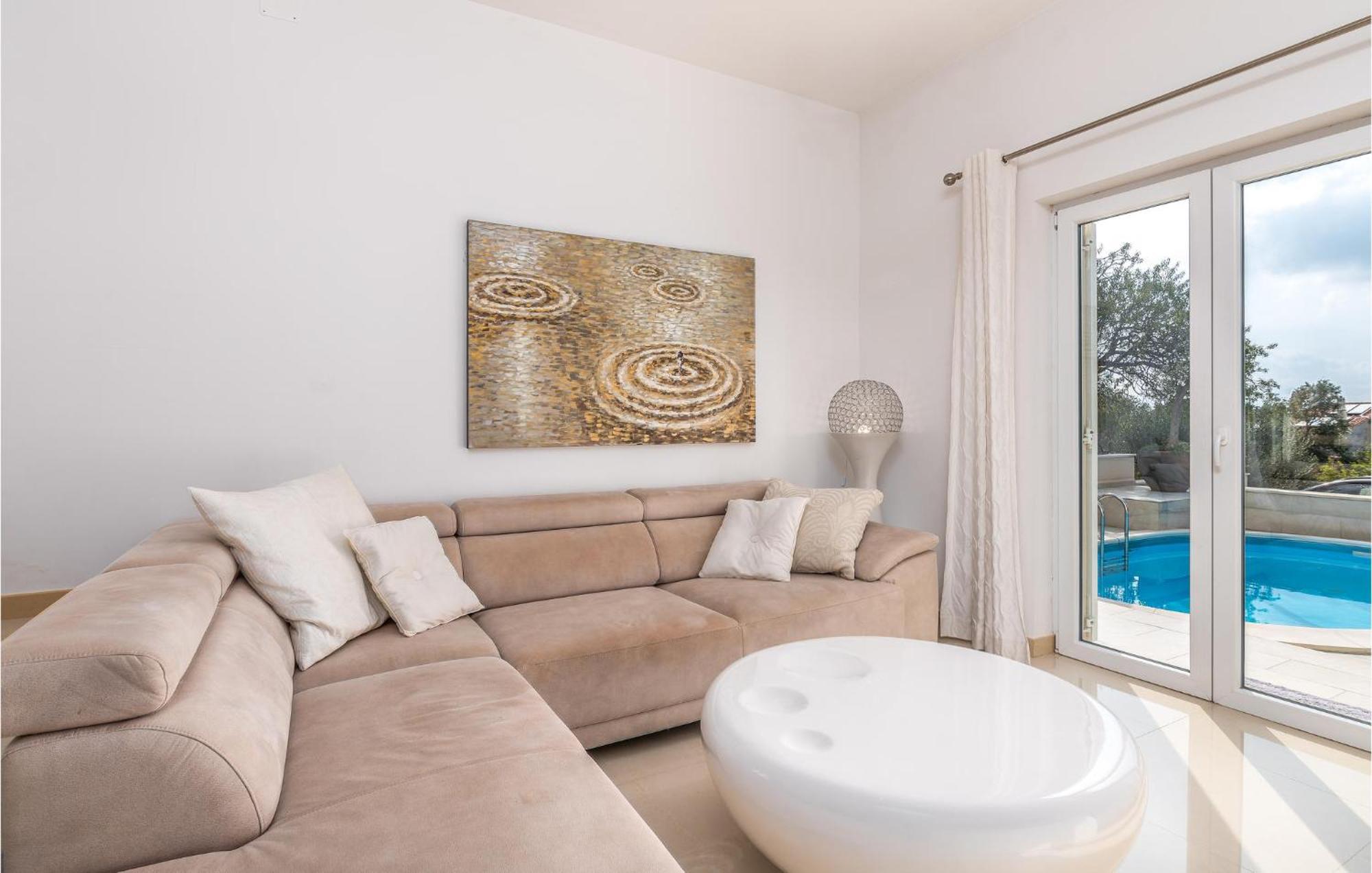Beautiful Home In Martinscica With Wifi ภายนอก รูปภาพ
